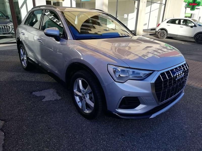 Usata Audi Q3 Advanced 150 CV (110 kW) 2020 Argento SUV
