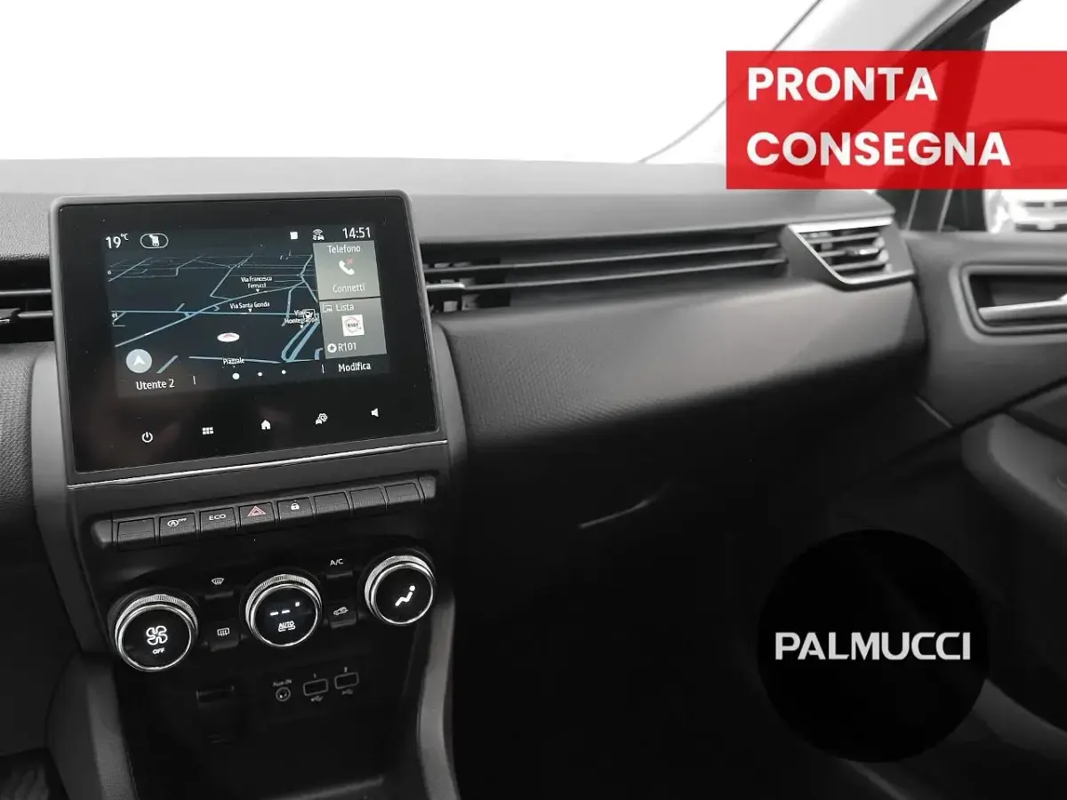 Usata Renault Clio Techno 90 CV (66 kW) 2022 Grigio Utilitaria