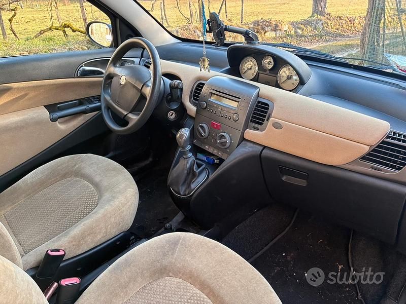 Usata Lancia Ypsilon 2006 Blu Utilitaria