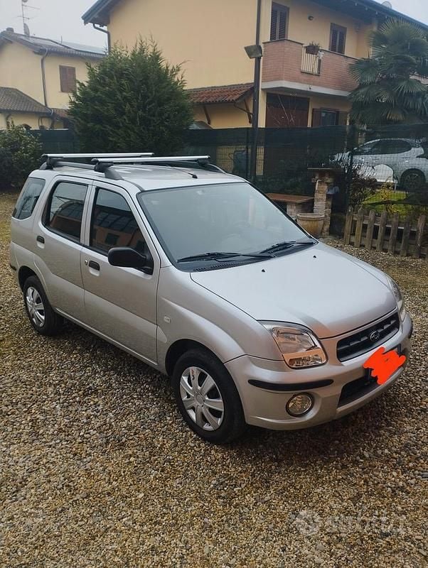 Usata Subaru Justy 2004 Grigio Utilitaria