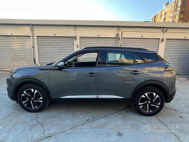 Usata Peugeot 2008 GT 131 CV (96 kW) 2021 Grigio SUV