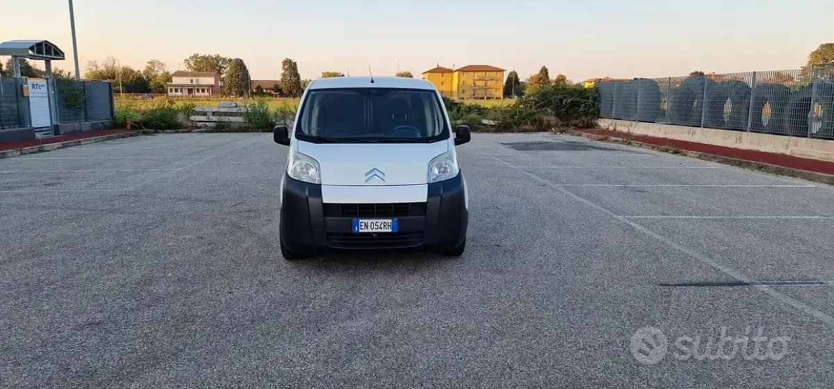 Usata Citroën Nemo 75 CV (55 kW) 2012 Bianco Monovolume