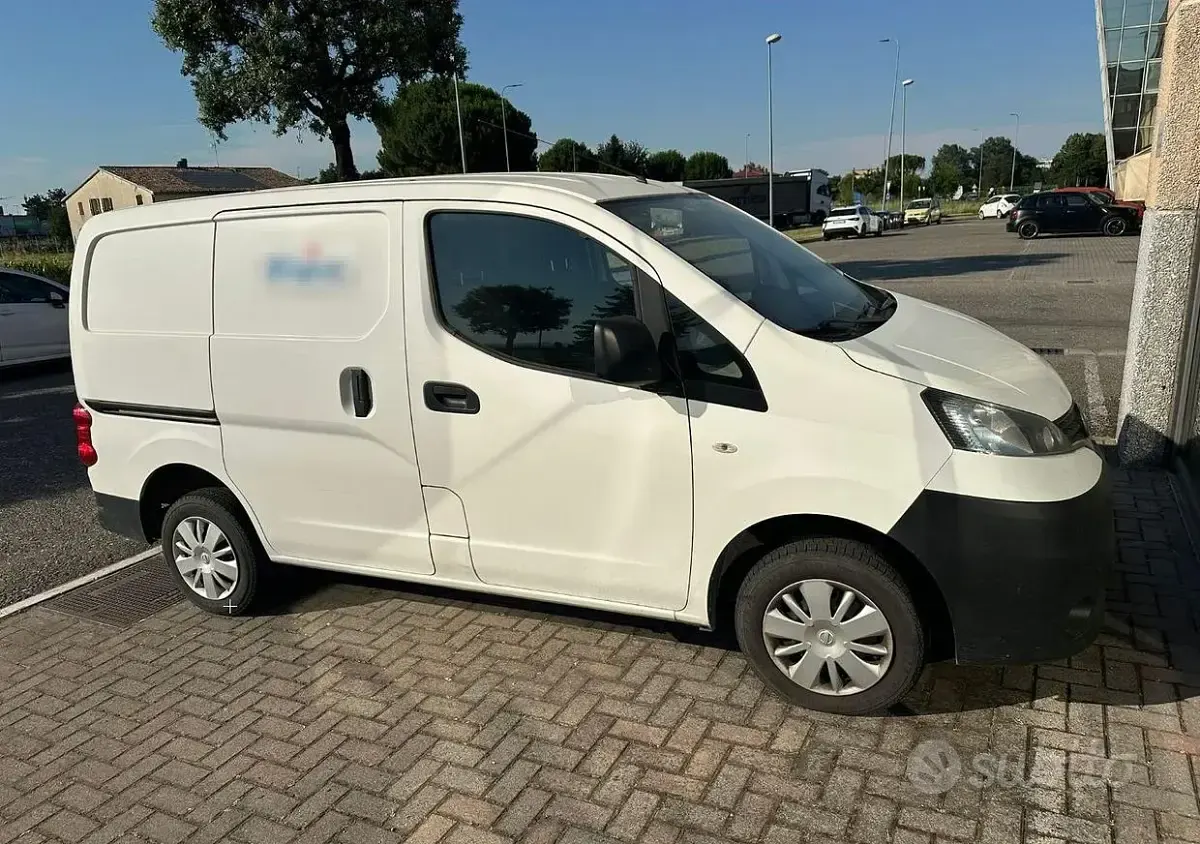 Usata Nissan NV200 110 CV (80 kW) 2016 Bianco Monovolume