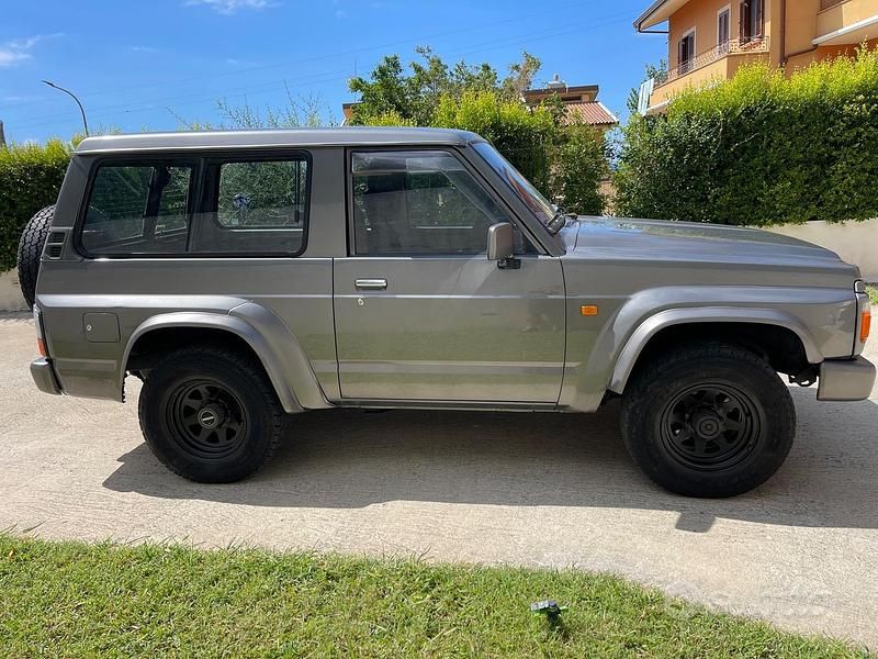 Usata Nissan Patrol 115 CV (84 kW) 1989 Grigio SUV