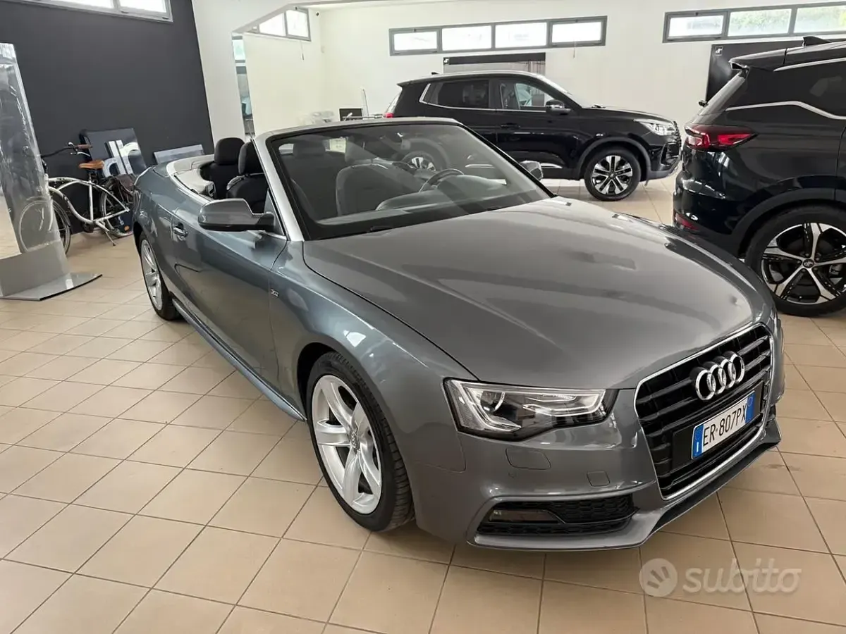 Usata Audi A5 Cabriolet 177 CV (130 kW) 2013 Grigio Cabrio