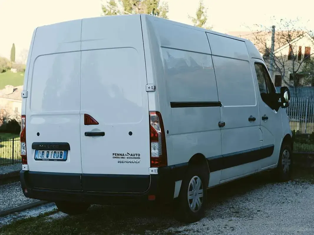 Usata Renault Master 125 CV (91 kW) 2016 Bianco Furgone