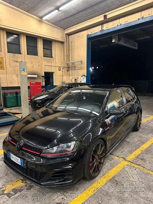 Usata VW Golf VII GTI 230 CV (169 kW) 2016 Nero Berlina