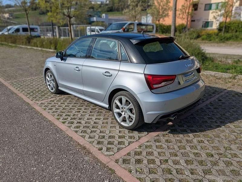 Usata Audi A1 Sportback Ambiente 90 CV (66 kW) 2017 Utilitaria