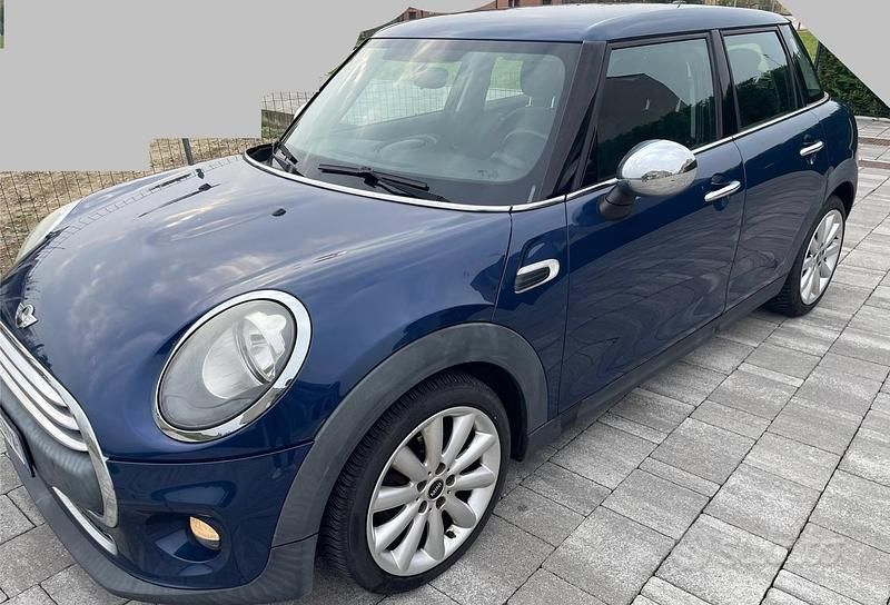 Usata Mini One D 2016 Blu Utilitaria