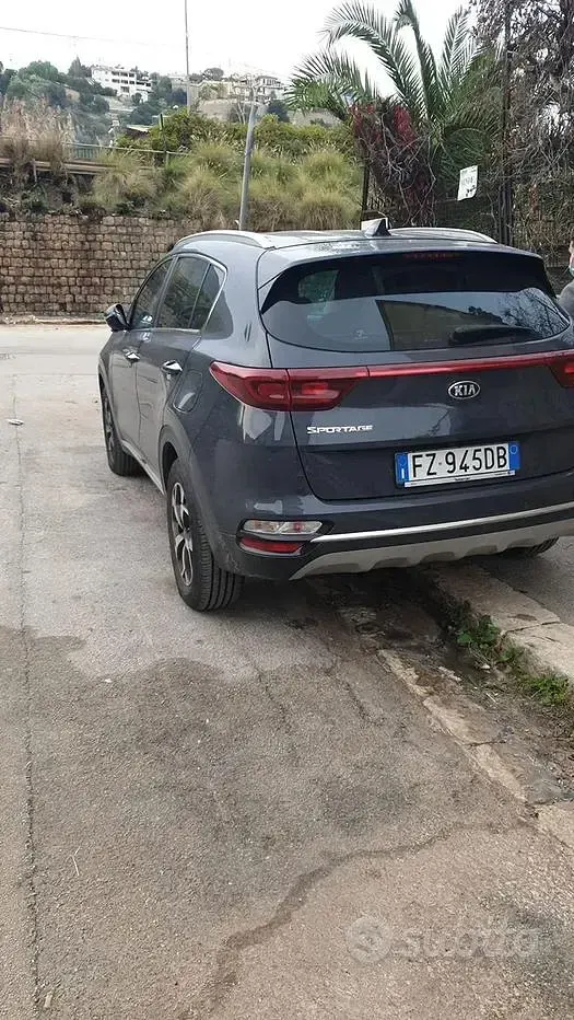 Usata Kia Sportage 115 CV (84 kW) 2020 Grigio SUV