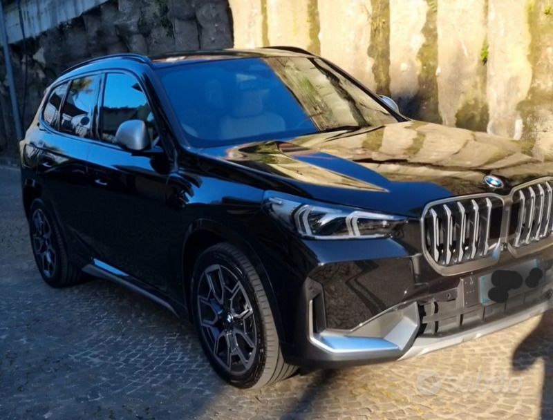 Begagnad BMW X1 150 HK (110 kW) 2024 Svart SUV