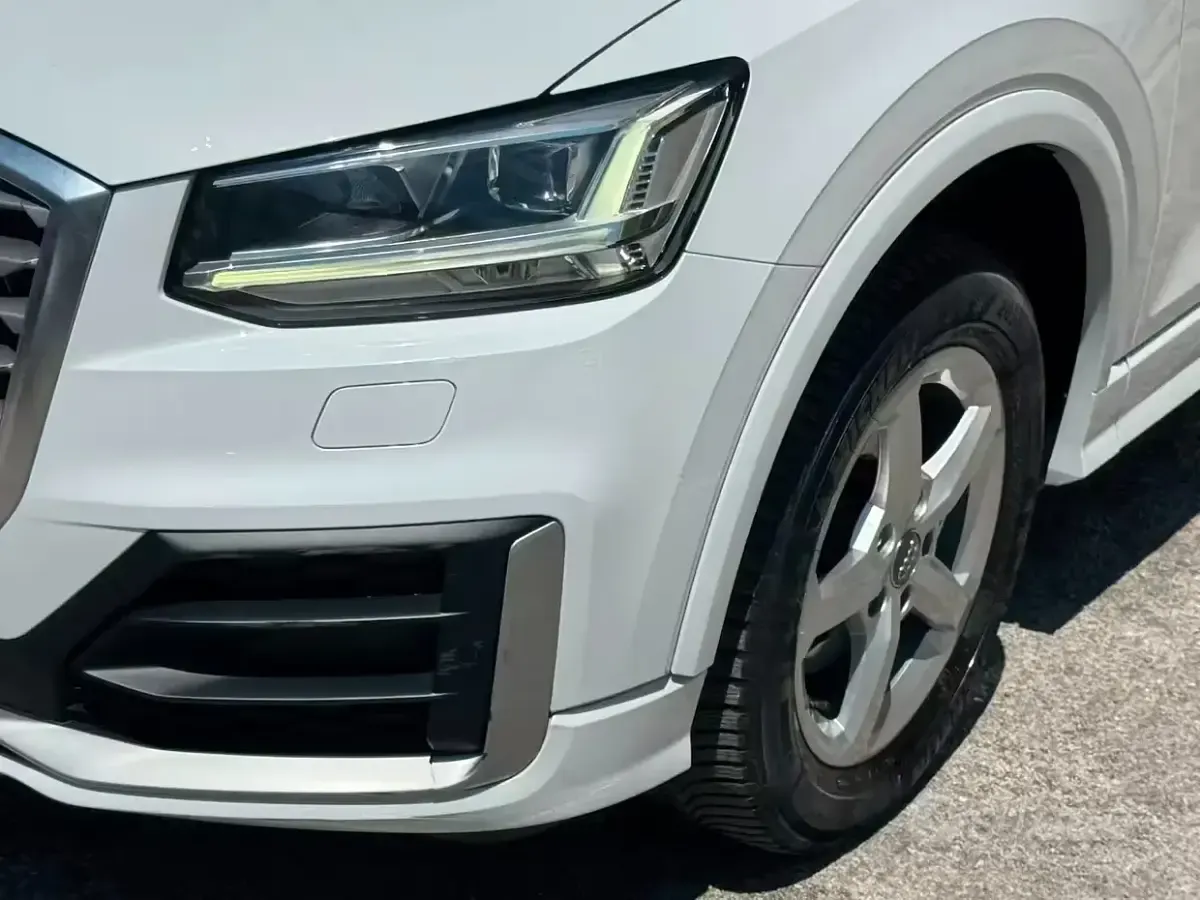 Usata Audi Q2 S-Line 116 CV (85 kW) 2020 Bianco SUV