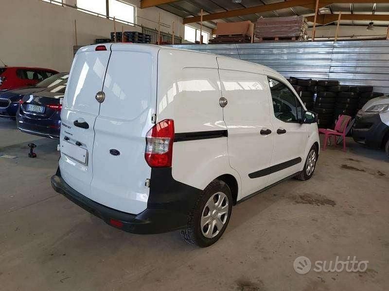Occasion Ford Transit 75 ch (55 kW) 2019 Blanc Van