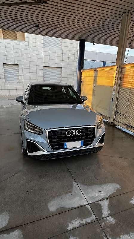 Usata 2022 Audi Q2 Edition .1 SUV | 24.300 € (Buon prezzo) - Immagine 1/4