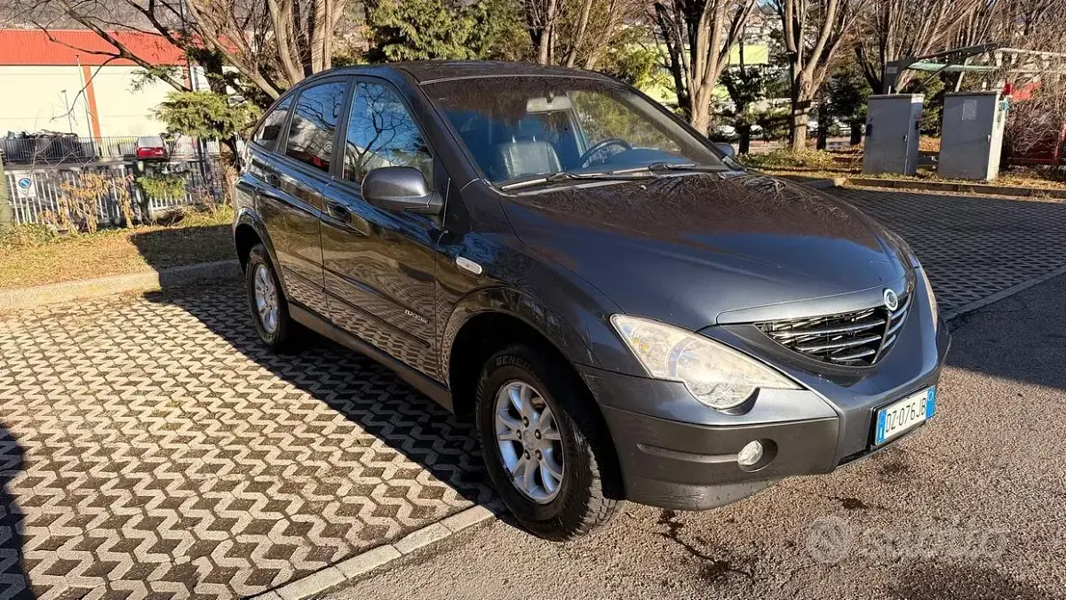 Usata SsangYong Actyon 141 CV (103 kW) 2009 Nero Station wagon