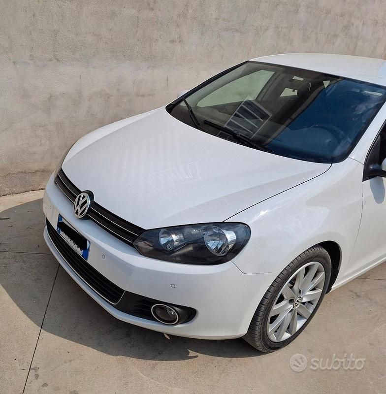 Usata VW Golf VI 110 CV (80 kW) 2009 Utilitaria
