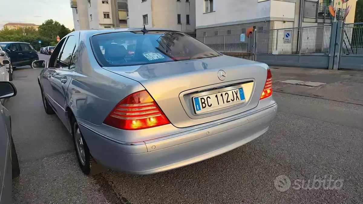 Usata Mercedes S500 279 CV (205 kW) 1999 Bluazzurro Berlina