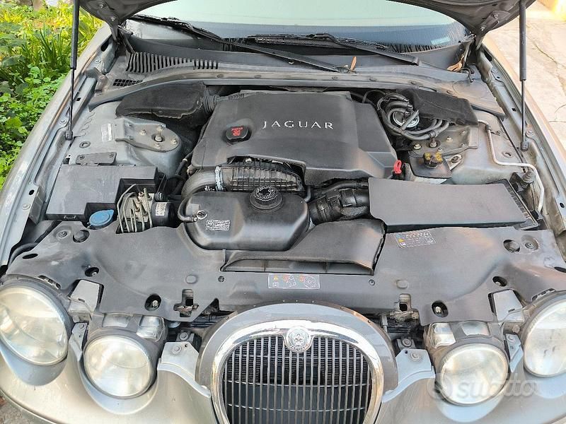 Usata 2003 Jaguar S-Type S Tre volumi | 2800 € - Immagine 1/4