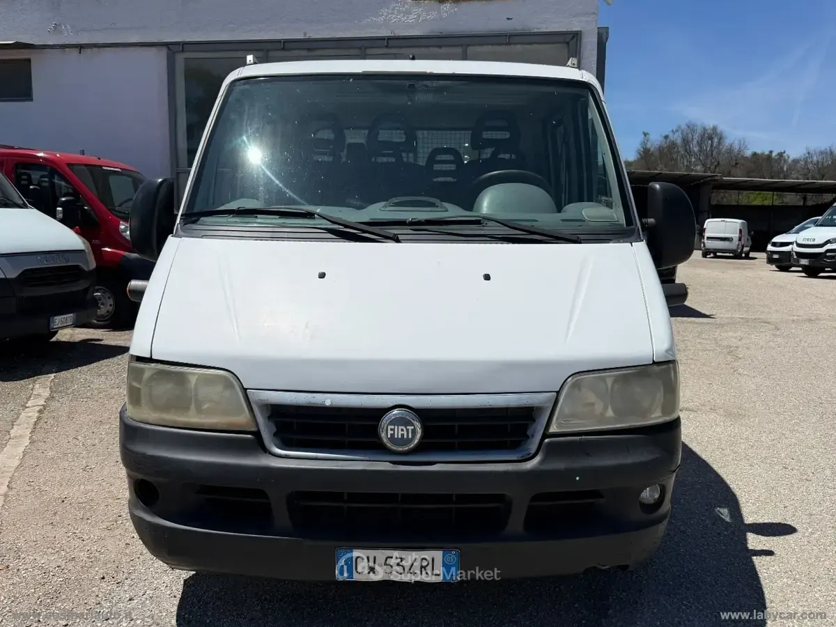 Usata Fiat Ducato 110 CV (80 kW) 2005 Bianco Furgone
