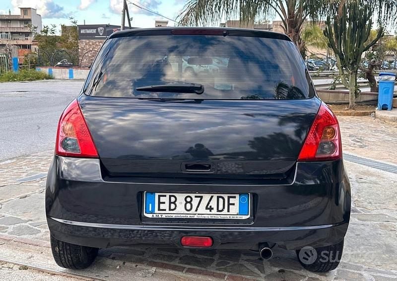 Usata Suzuki Swift 75 CV (55 kW) 2010 Utilitaria