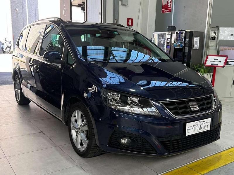 Usata Seat Alhambra 4Drive 150 CV (110 kW) 2015 Blu/azzurro Monovolume