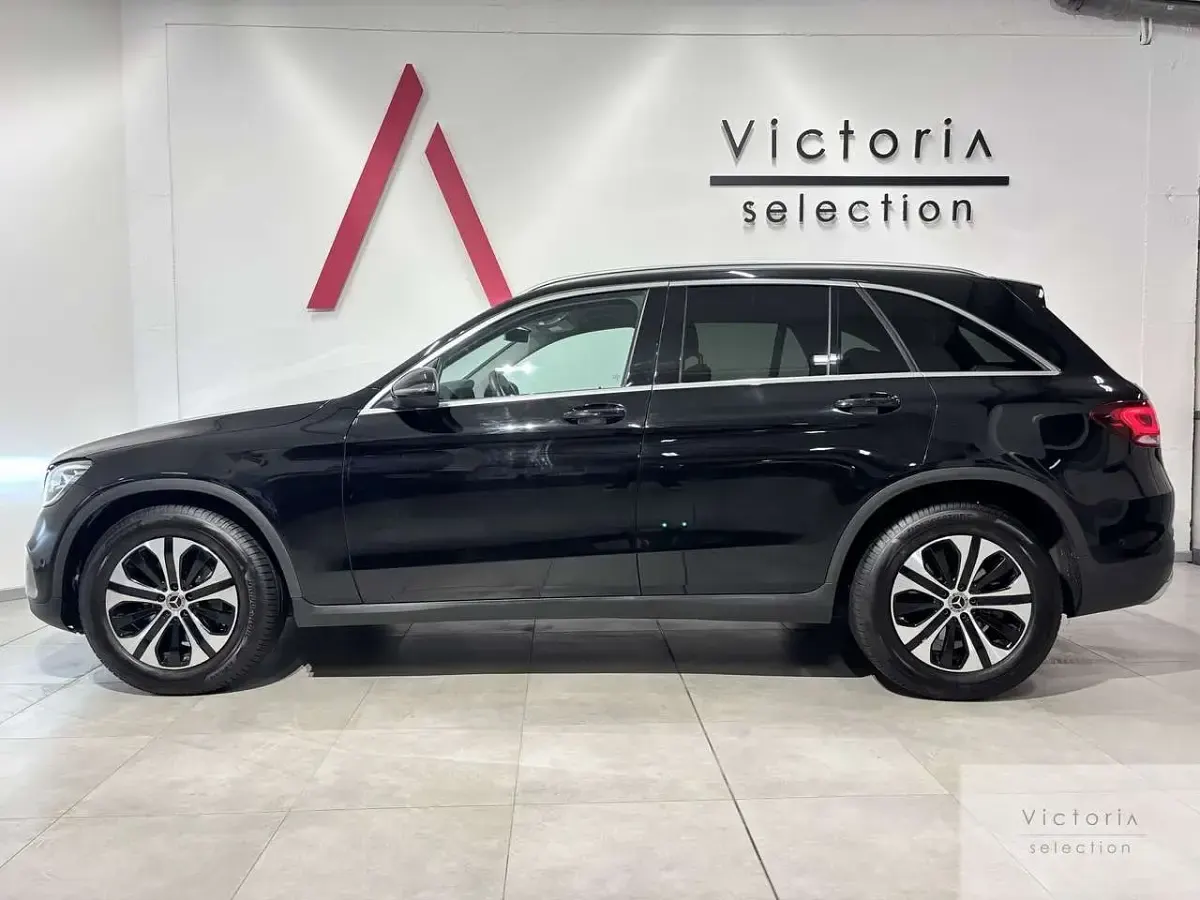 Usata Mercedes GLC200 163 CV (119 kW) 2020 Nero SUV
