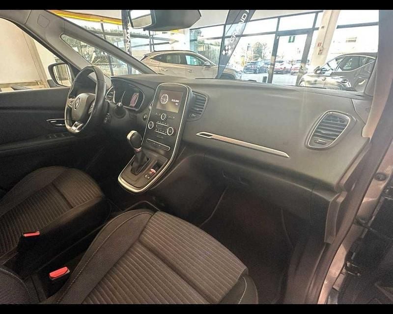 Usata Renault Grand Scénic IV Intens 110 CV (80 kW) 2017 Grigio Monovolume