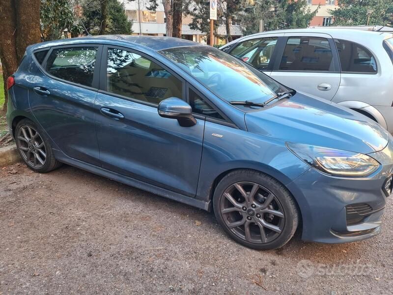 Usata 2022 Ford Fiesta Due volumi | 16.500 € (Cara) - Immagine 1/4