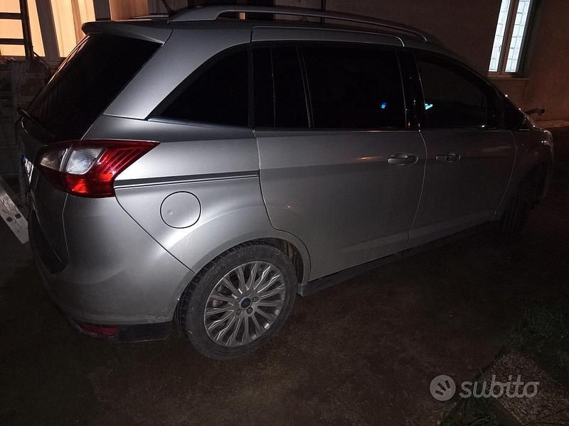 Usata Ford C-MAX 125 CV (91 kW) 2012 Grigio Monovolume