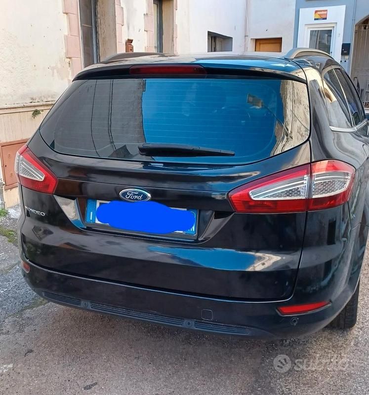 Usata Ford Mondeo 163 CV (119 kW) 2013 Nero Berlina