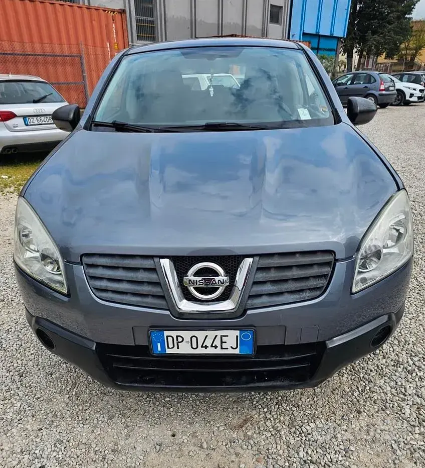 Usata Nissan Qashqai 115 CV (84 kW) 2008 Grigio SUV