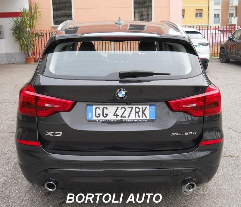 Usata BMW X3 Advantage 190 CV (139 kW) 2021 Gray SUV