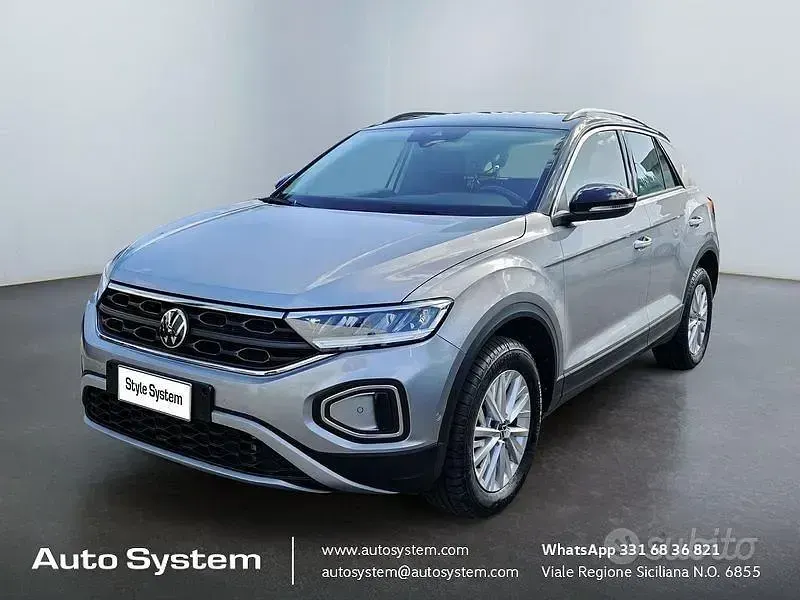 Usata VW T-Roc Life 116 CV (85 kW) 2024 SUV