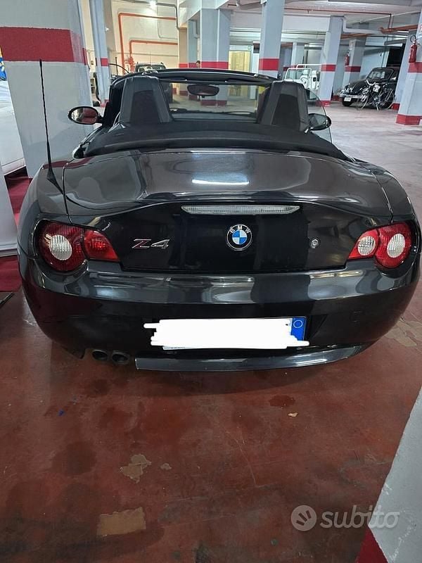 Usata BMW Z4 231 CV (169 kW) 2003 Nero Cabrio