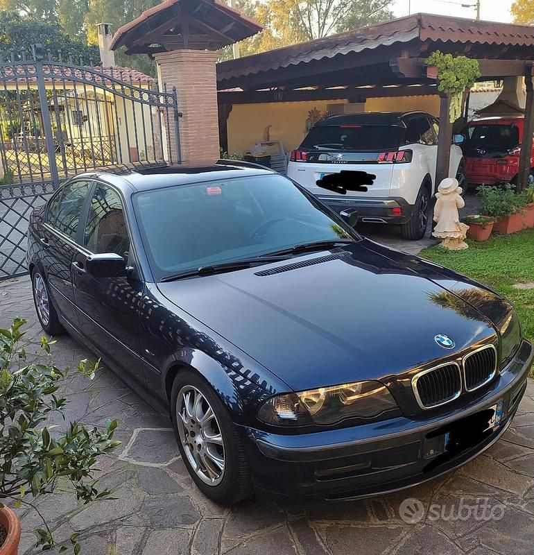 Usata BMW 318 118 CV (86 kW) 1999 Blu Berlina