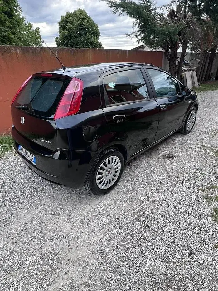 Usata Fiat Grande Punto 75 CV (55 kW) 2008 Utilitaria