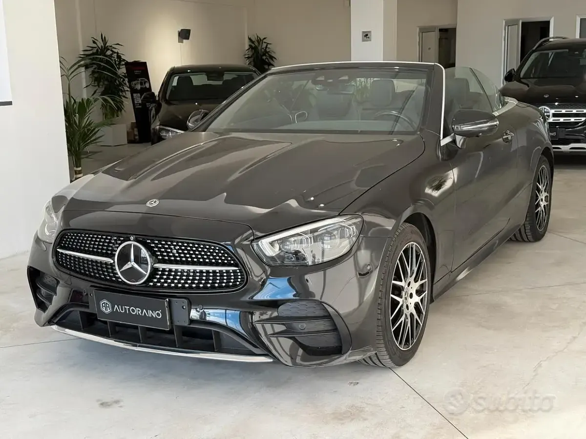 Usata Mercedes E220 Premium 194 CV (142 kW) 2021 Cabrio