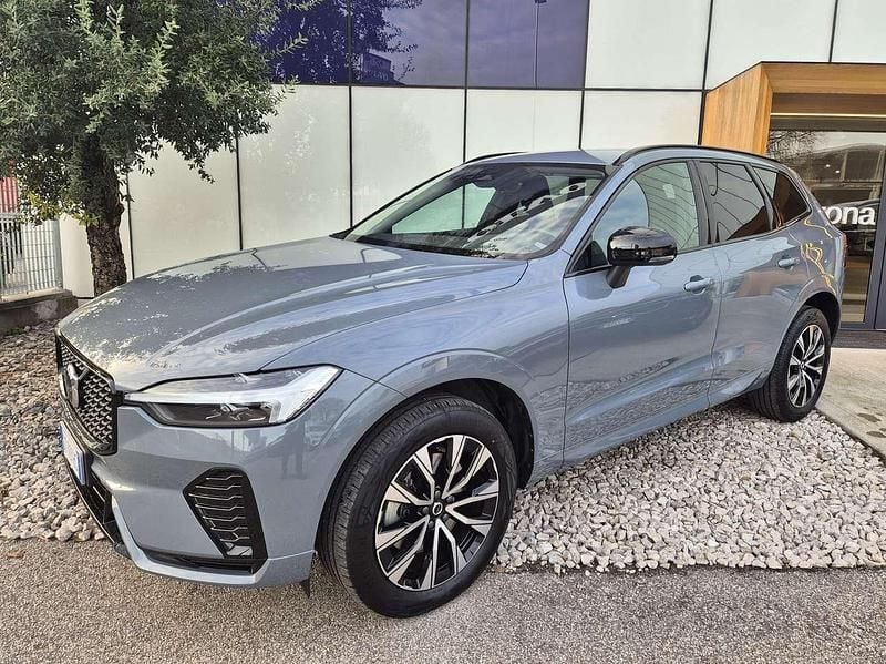 Vapour grey Usata 2024 Volvo XC60 Plus SUV | 43.500 € (Super prezzo) - Immagine 1/4