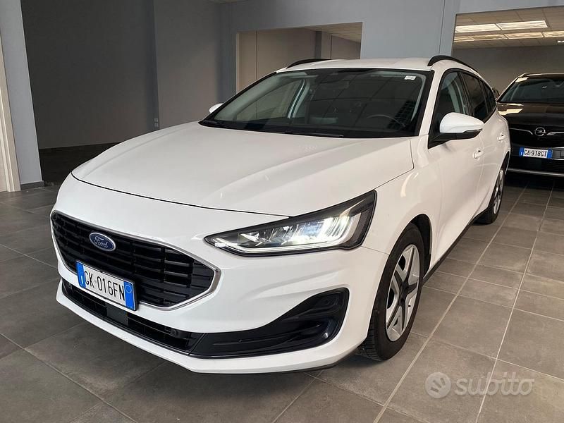 Usata Ford Focus Active 120 CV (88 kW) 2022 Bianco Station wagon