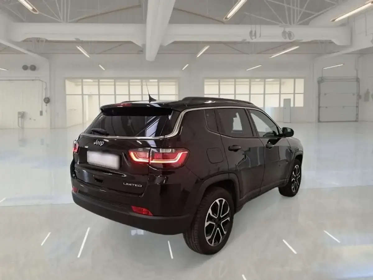 Usata Jeep Compass 131 CV (96 kW) 2023 Nero SUV