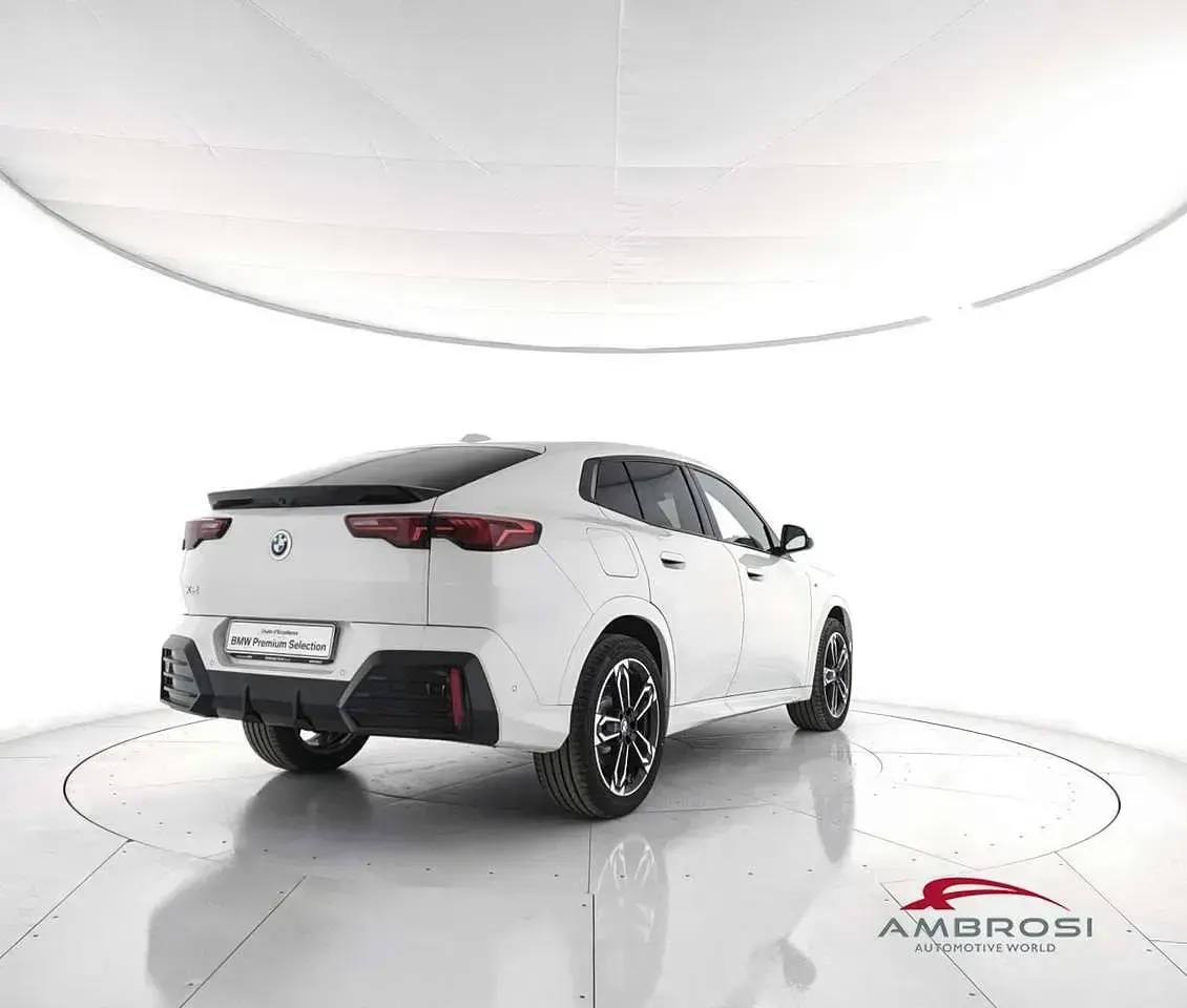 Nuova BMW X2 M Sport 170 CV (125 kW) 2025 Bianco SUV
