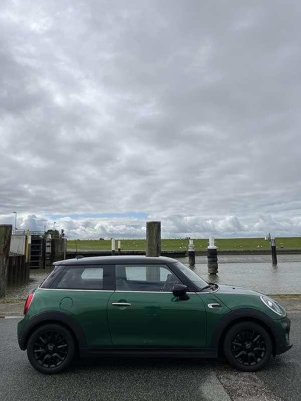 Usata Mini Cooper 136 CV (100 kW) 2020 Verde Utilitaria