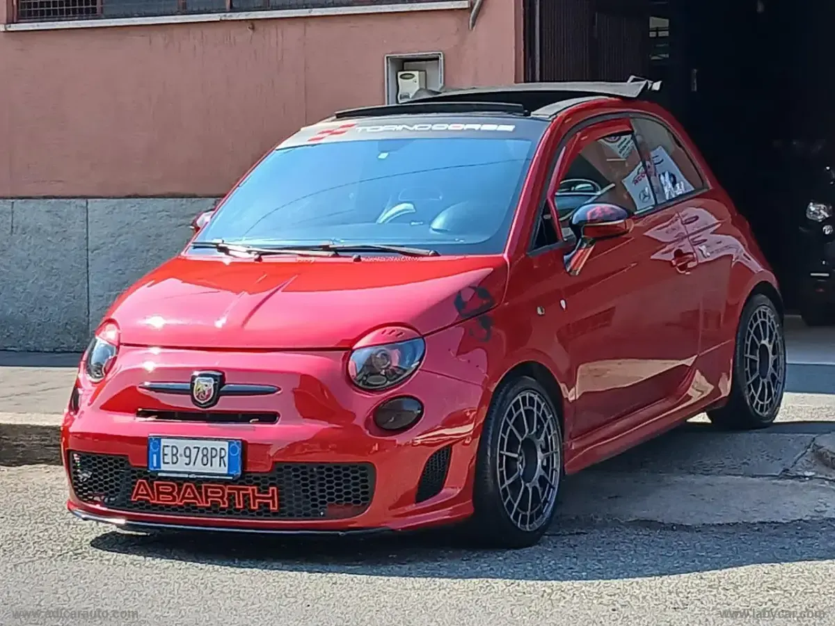 Usata Abarth 500 140 CV (102 kW) 2010 Rosso