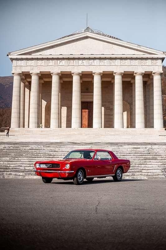 Usata Ford Mustang 271 CV (199 kW) 1966 Rosso Coupé
