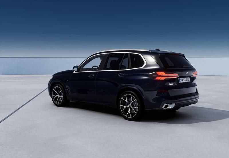 Nuova BMW X5 M Sport 298 CV (219 kW) 2026 SUV