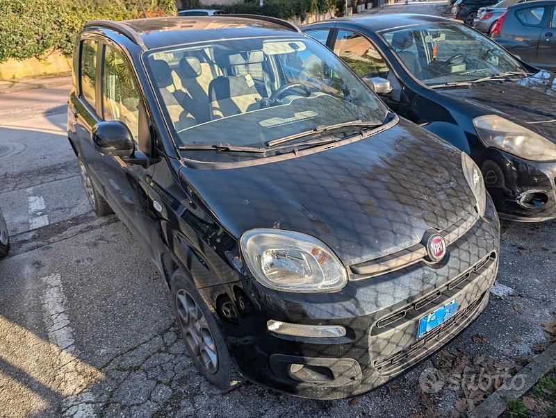Usata Fiat Panda Lounge 2015 Nero Utilitaria