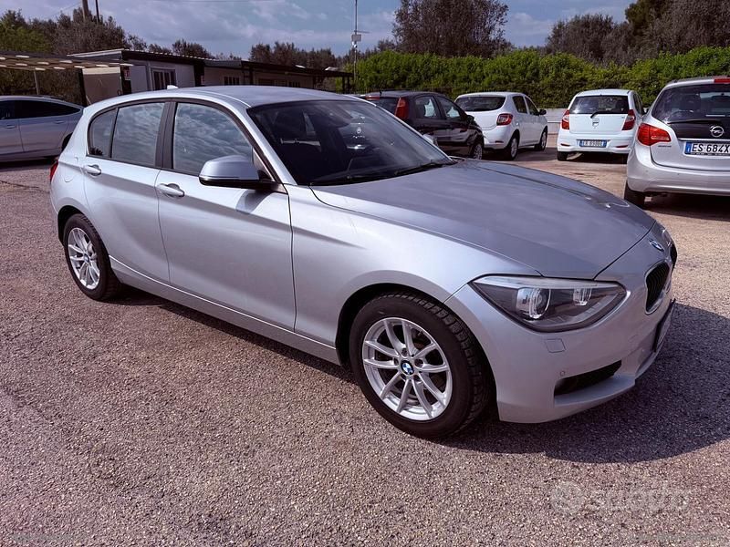 Usata BMW 116 136 CV (100 kW) 2011 Argento Utilitaria