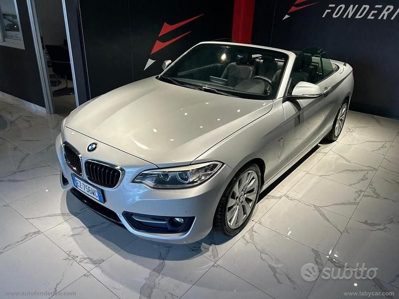 Usata BMW 220 Sport Line 190 CV (139 kW) 2015 Grigio Cabrio