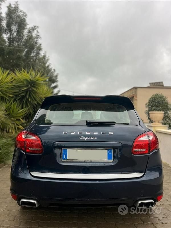 Usata Porsche Cayenne 245 CV (180 kW) 2011 Bianco SUV