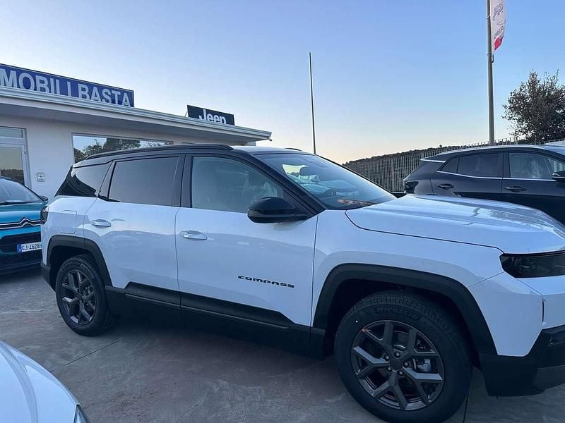 Nuova Jeep Compass 145 CV (106 kW) 2026 Bianco SUV